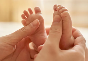 పిల్లల పాదాలను మసాజ్ చేస్తే ఇన్ని బెనిఫిట్స్ ఉంటాయని తెలుసా..